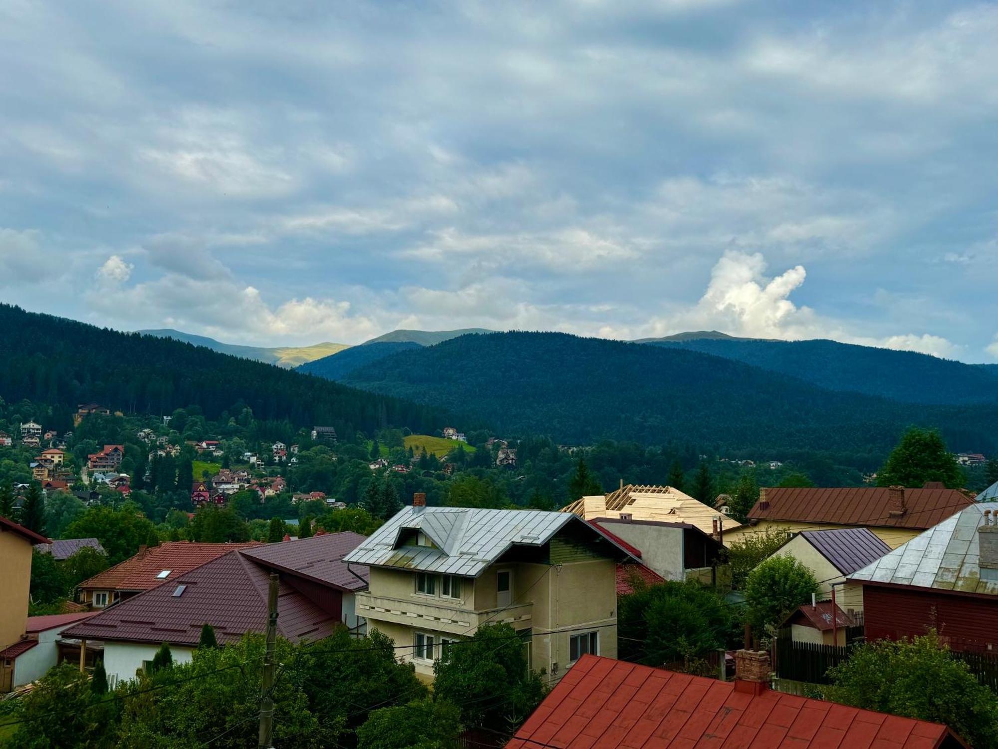 Casa Belcin Spa&Retreat บุชเตนี ภายนอก รูปภาพ