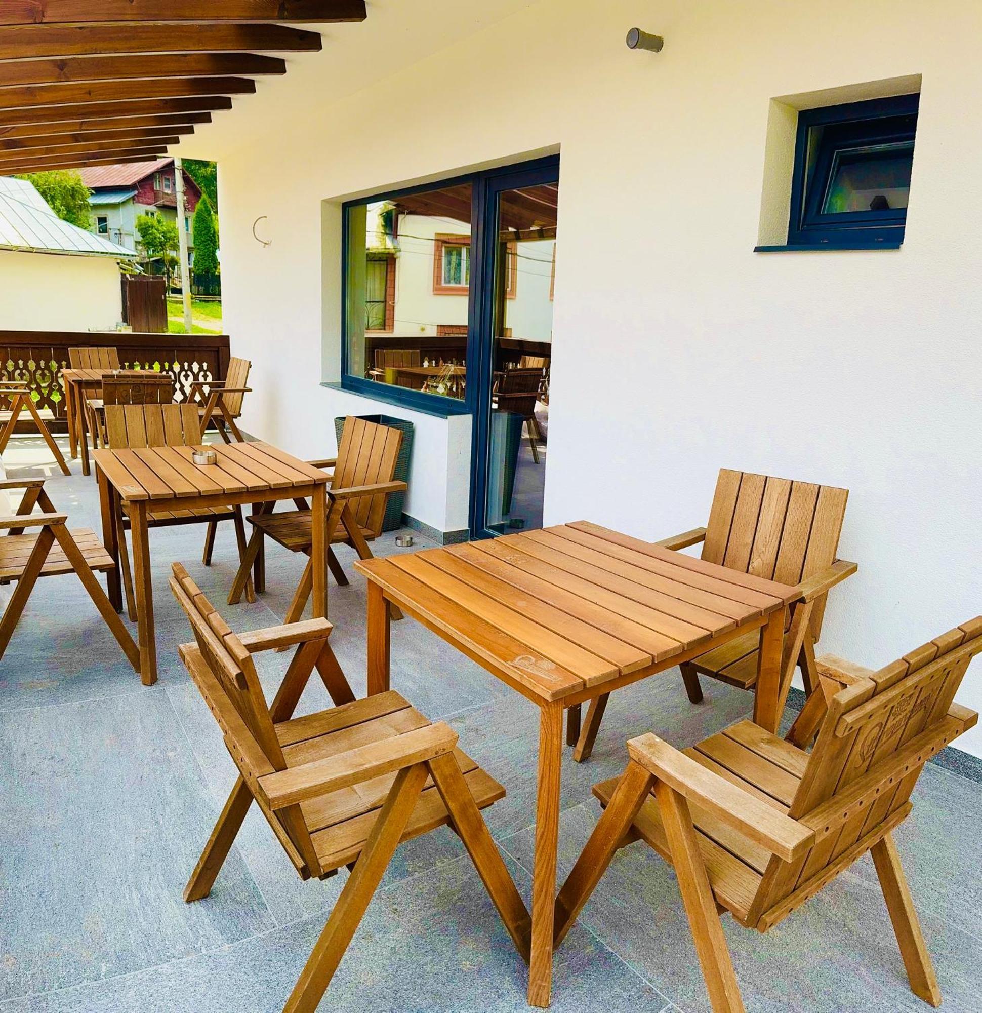 Casa Belcin Spa&Retreat บุชเตนี ภายนอก รูปภาพ